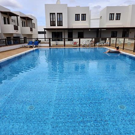 Appartamento Duplex Noray Vista A La Piscina Puerto Calero Esterno foto