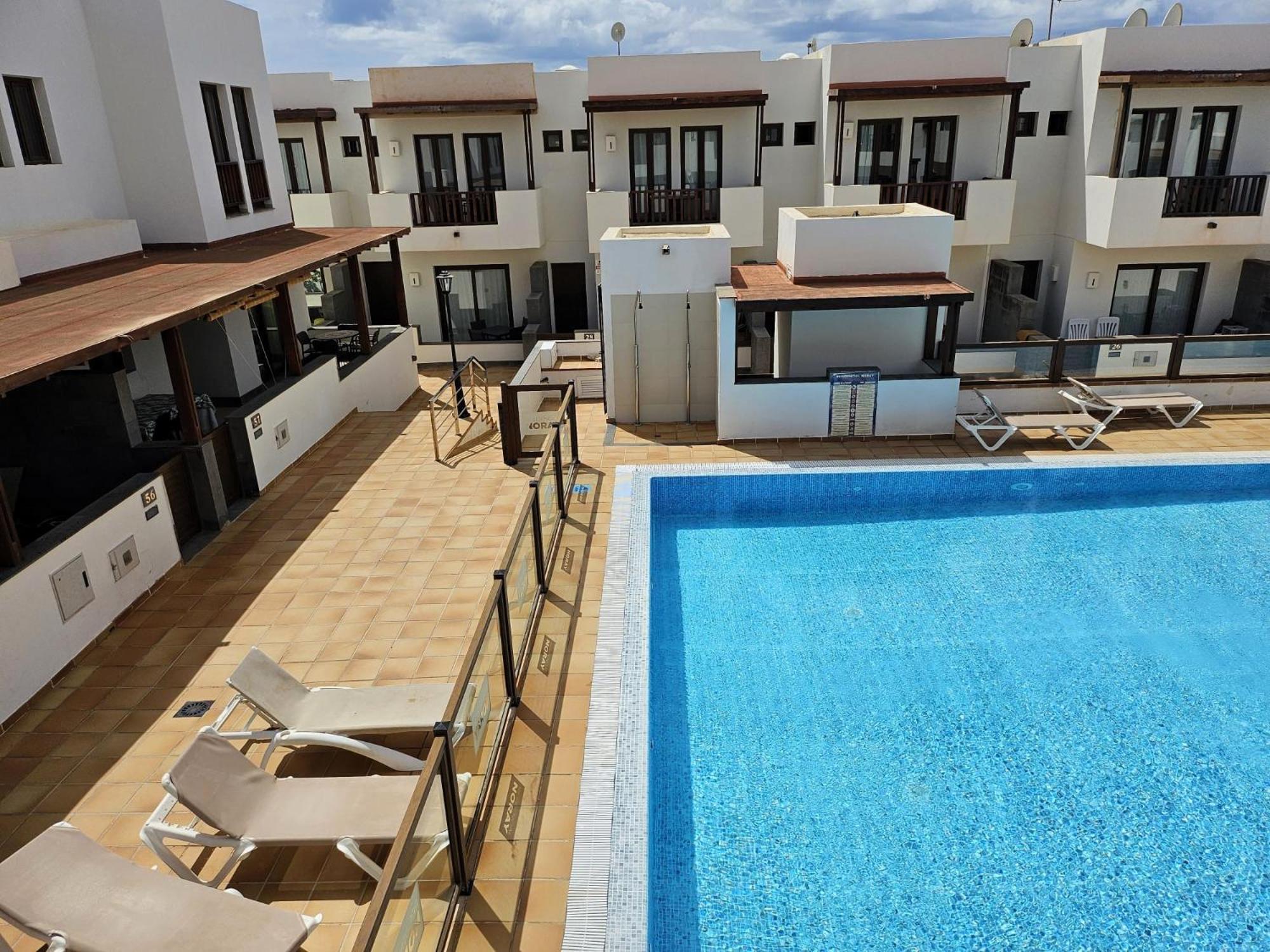 Appartamento Duplex Noray Vista A La Piscina Puerto Calero Esterno foto